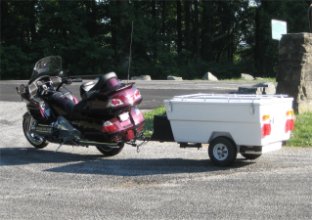 Gold Wing testing the Mini Camp tenttrailer
